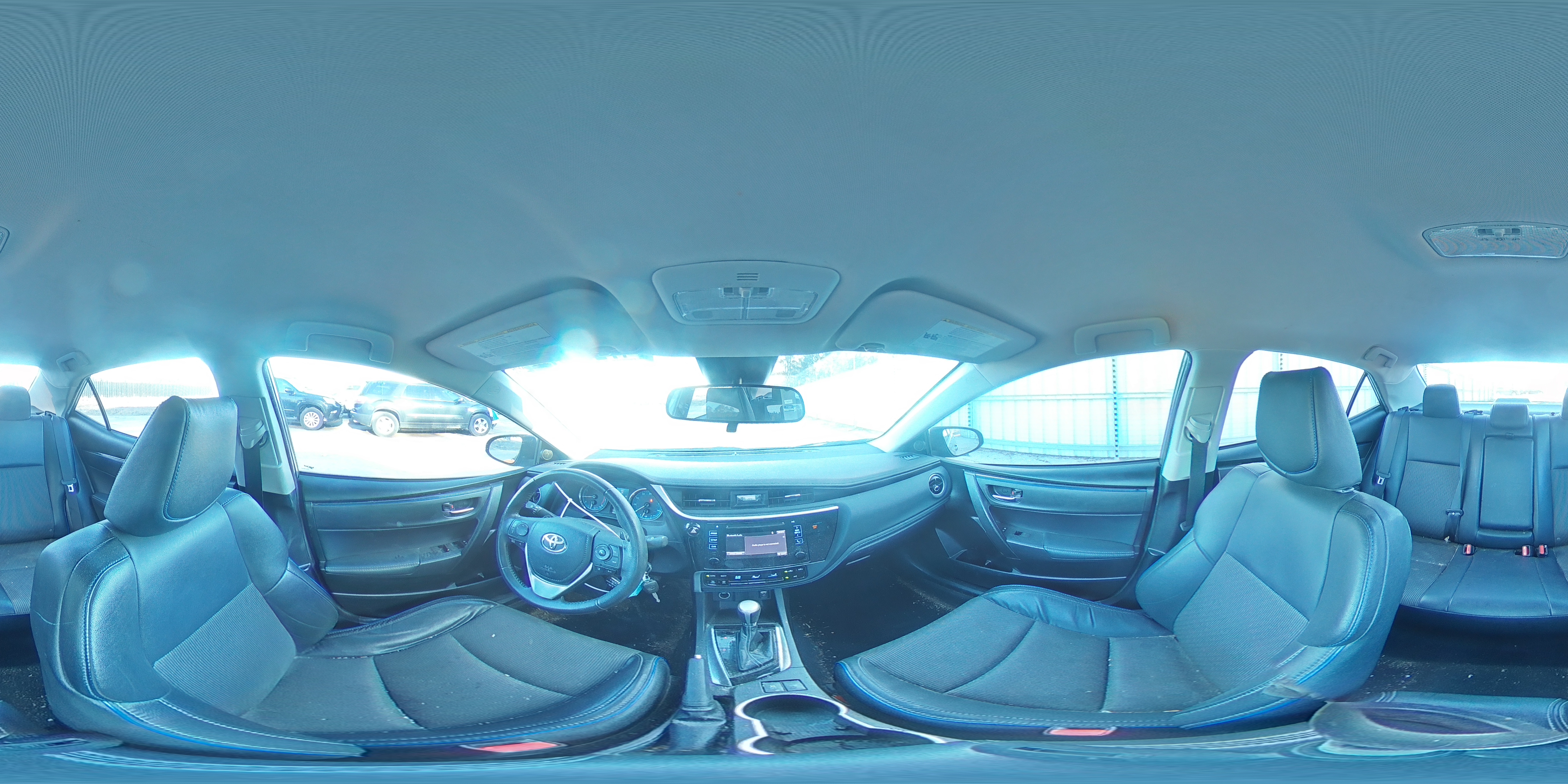 2018 Toyota Corolla - Image 13