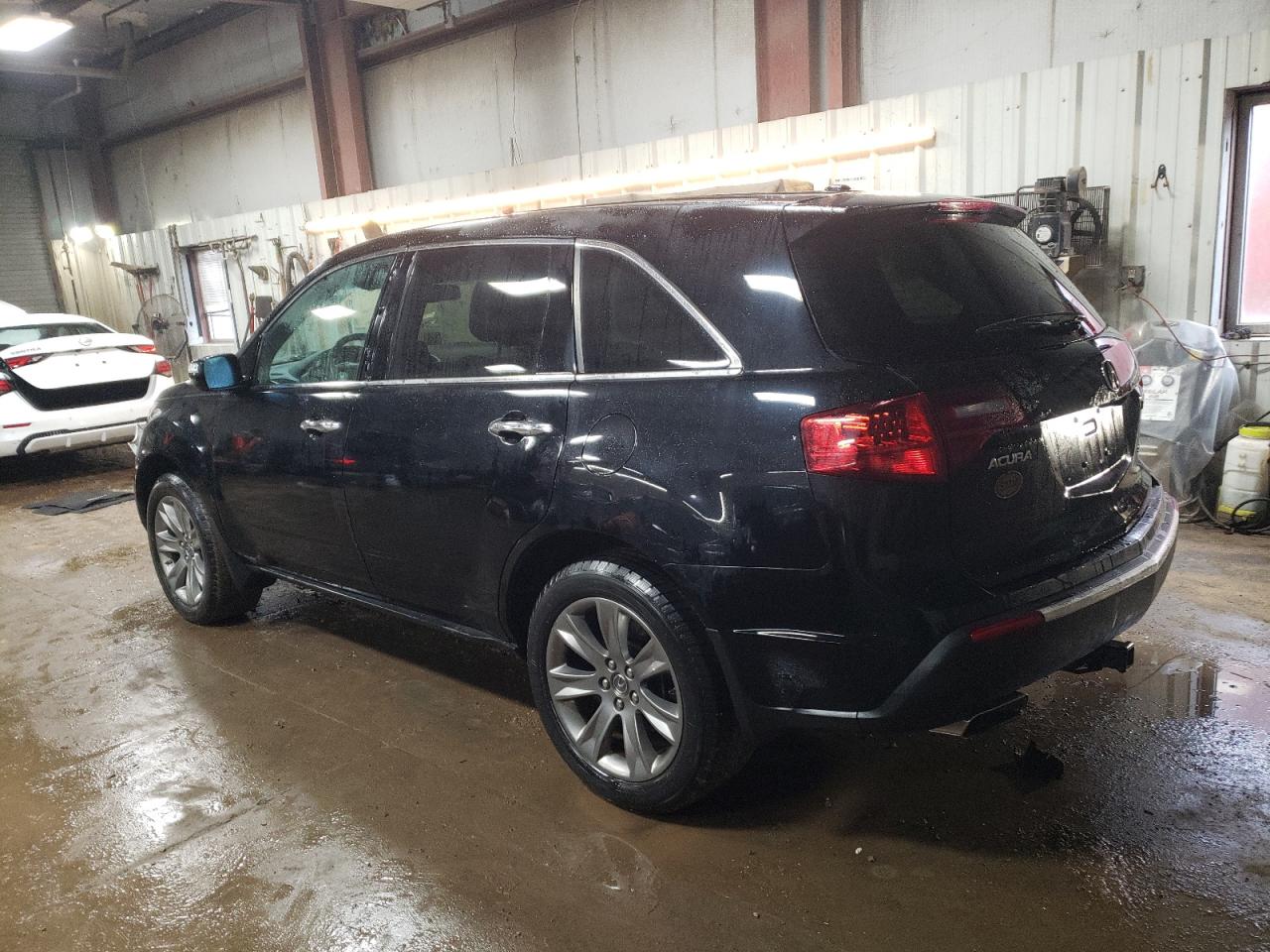 2010 Acura MDX - Image 2