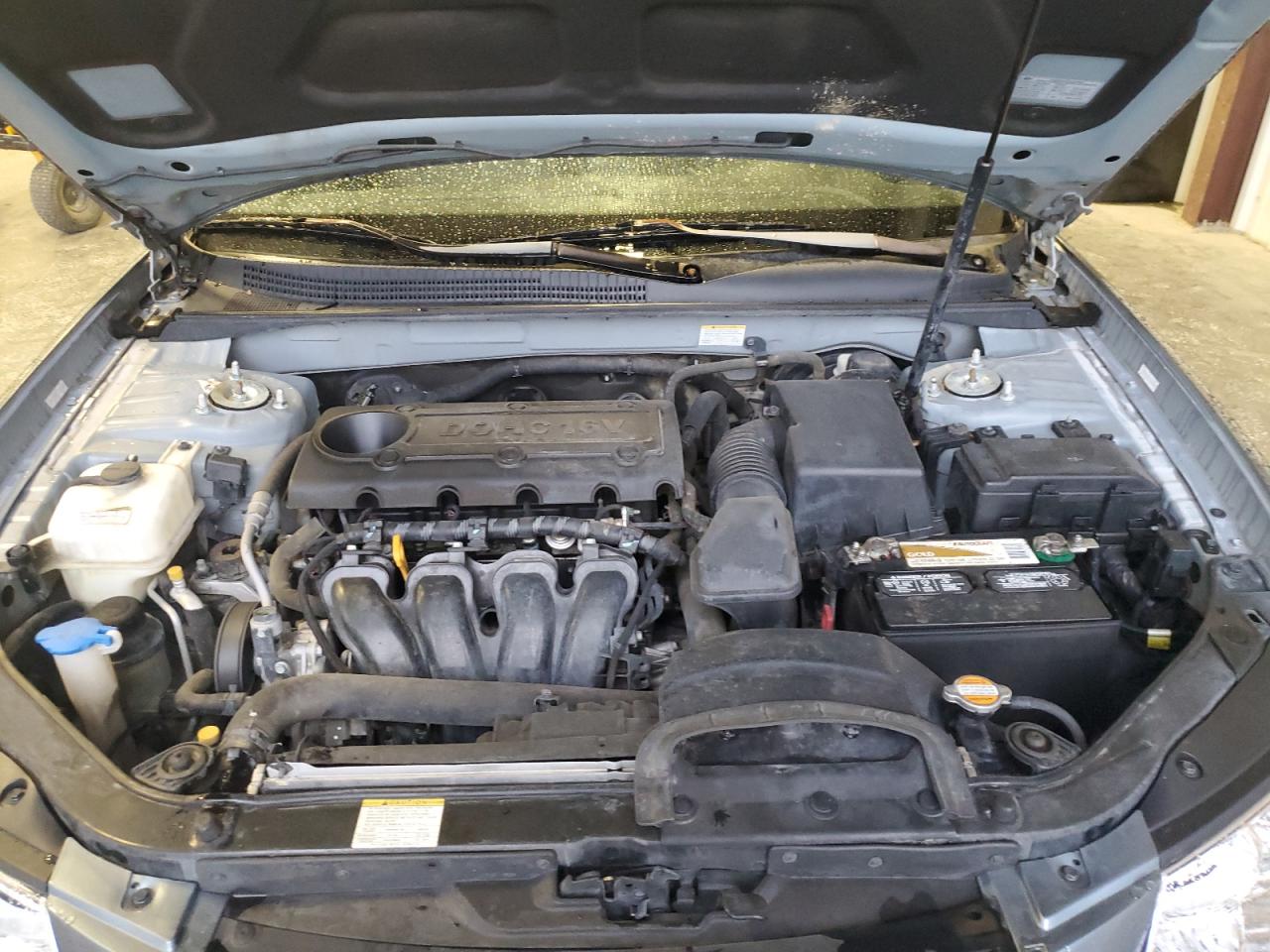 2009 Hyundai Sonata - Image 12
