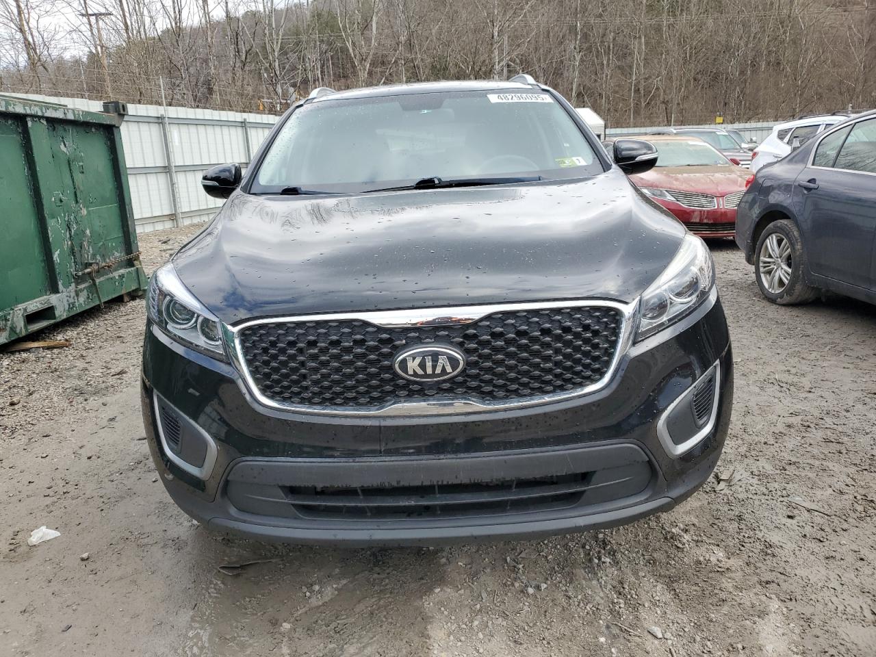 2016 Kia Sorento - Image 5