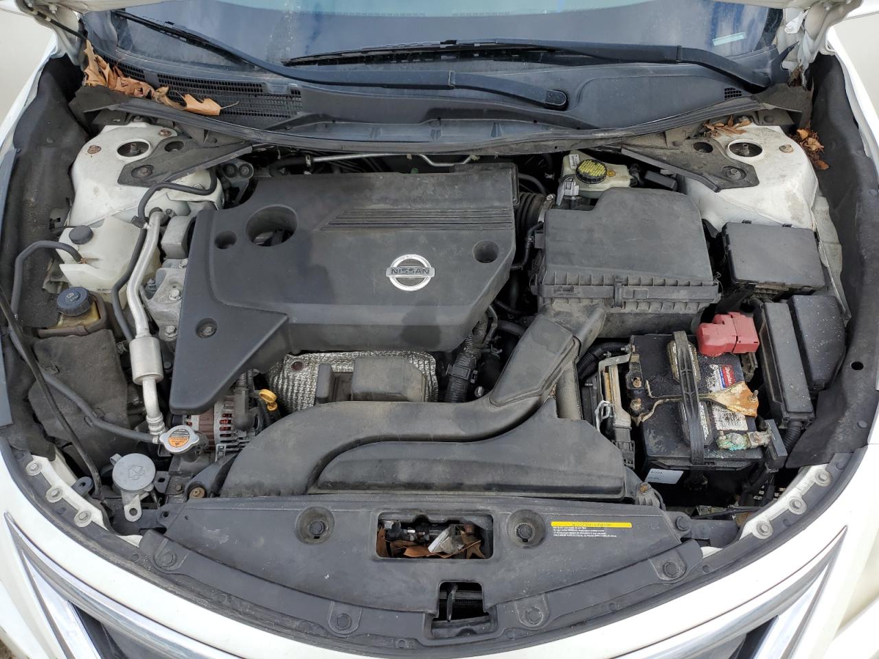2015 Nissan Altima - Image 11