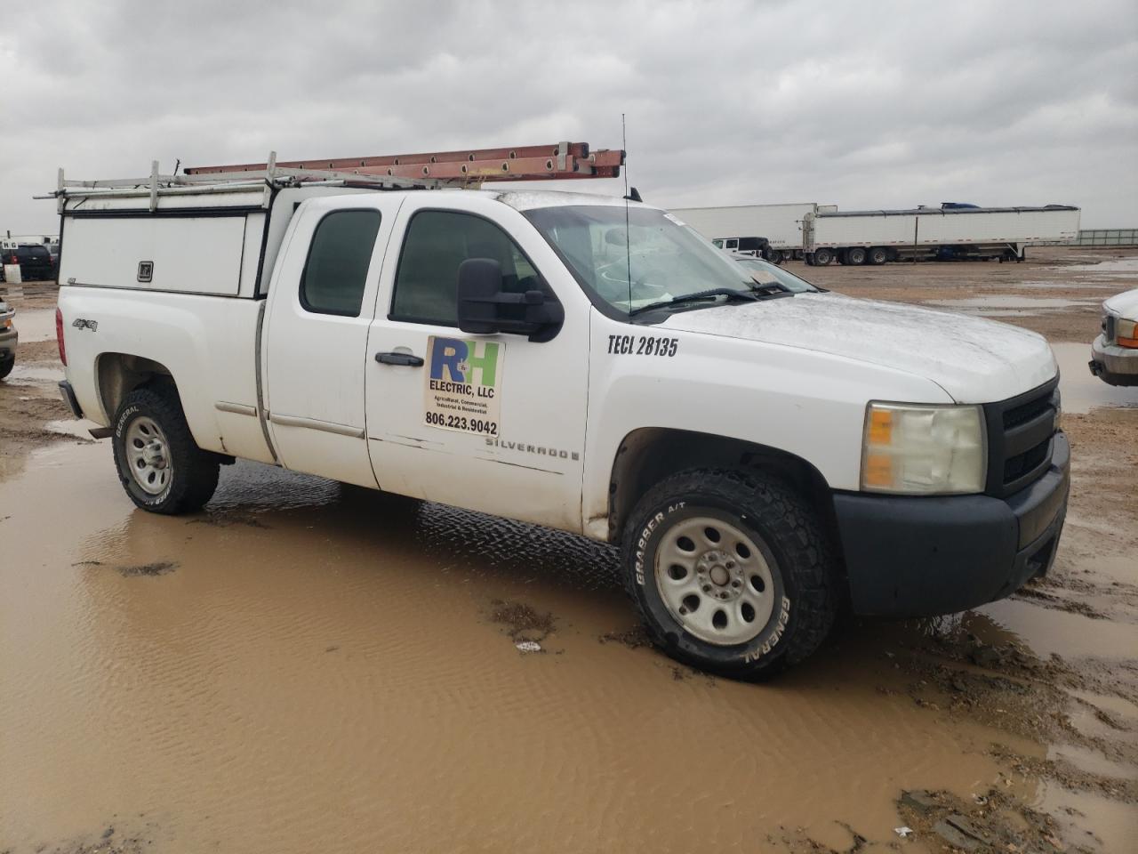 2008 Chevrolet Silverado - Image 4