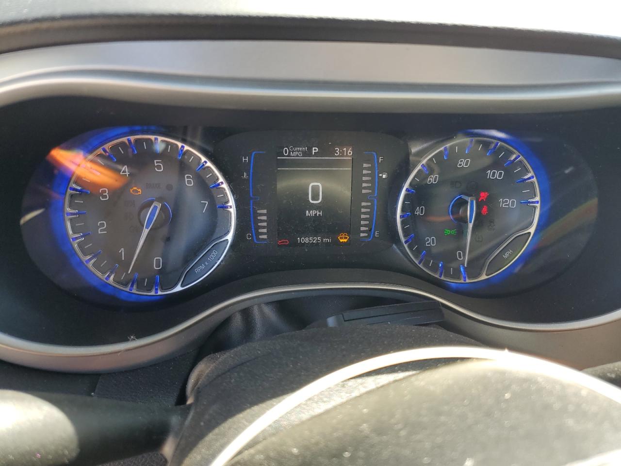 2020 Chrysler Pacifica Touring L VIN: 2C4RC1BG8LR223525 Lot: 50098935