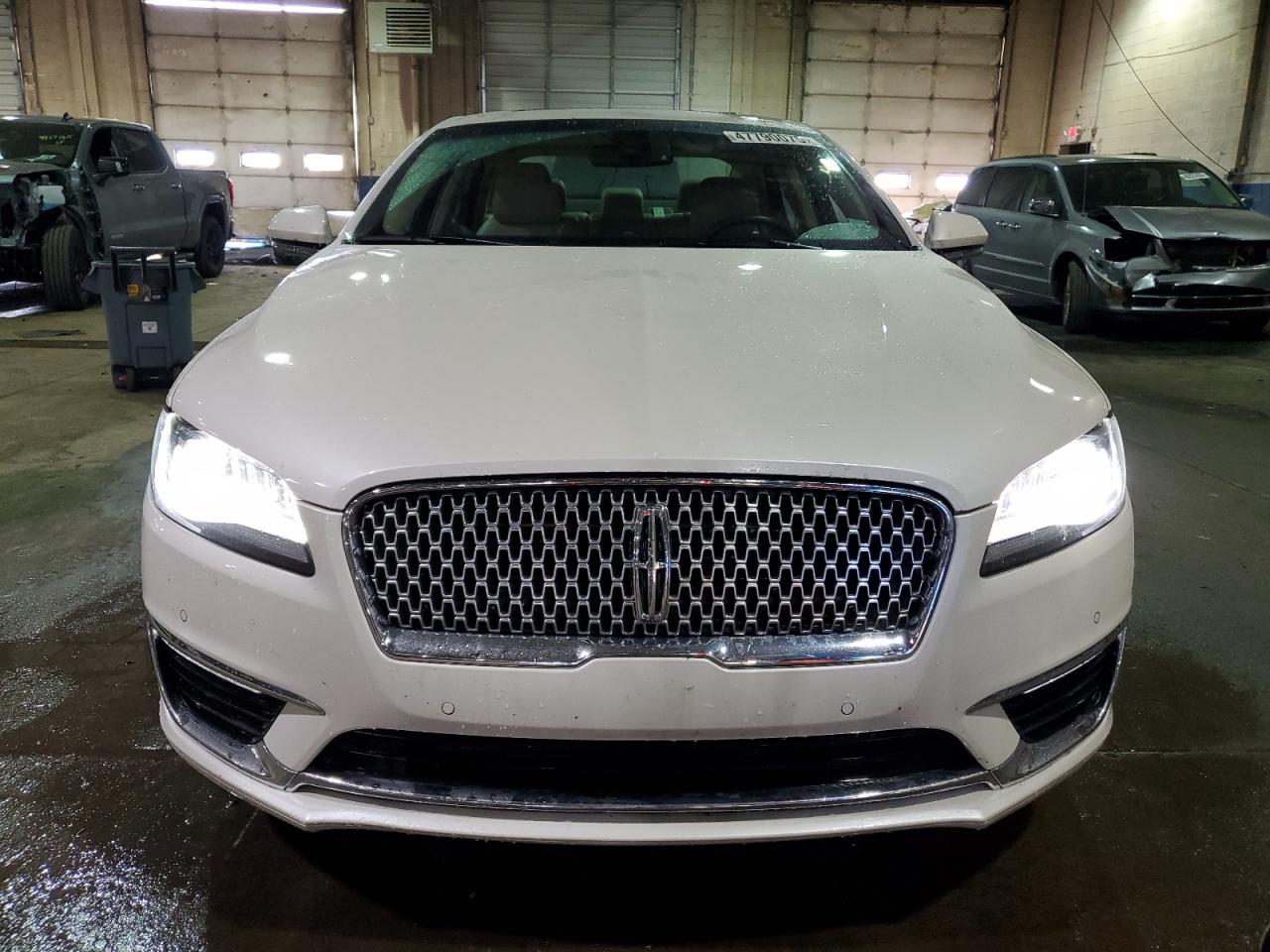 2019 Lincoln MKZ - Image 5
