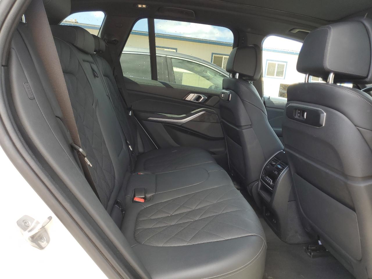 2024 BMW X5 - Image 11