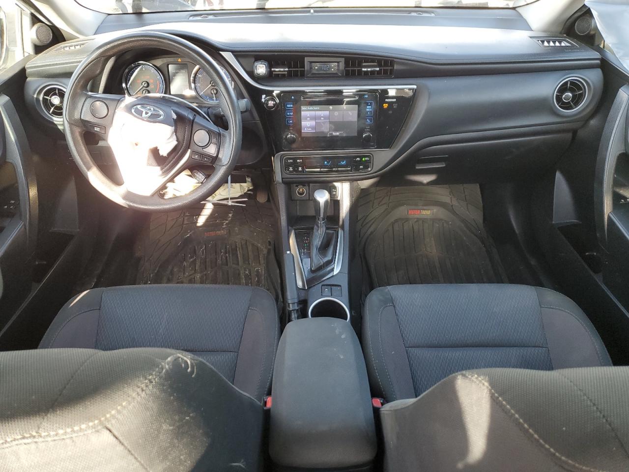 2017 Toyota Corolla - Image 8