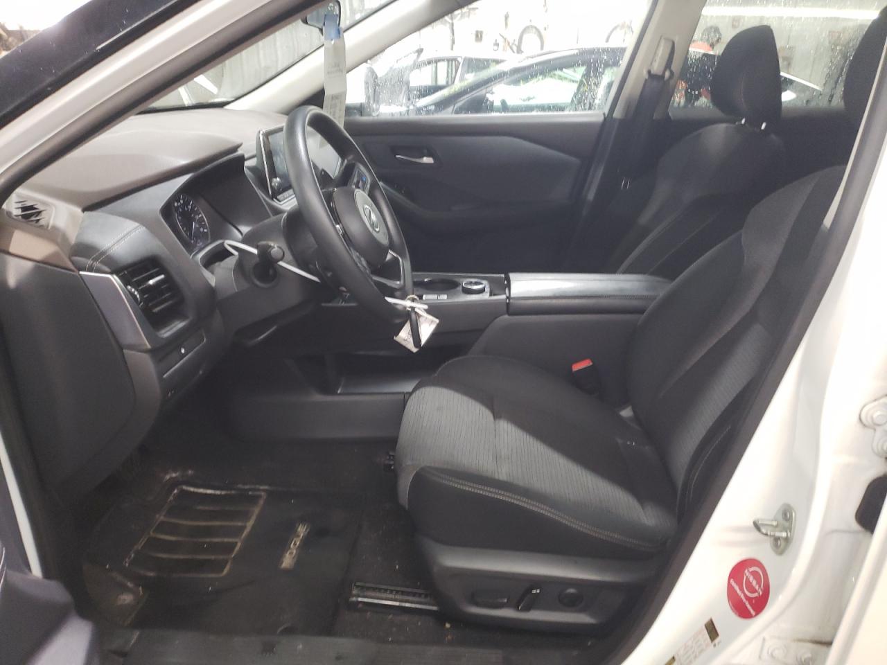 2021 Nissan Rogue - Image 7