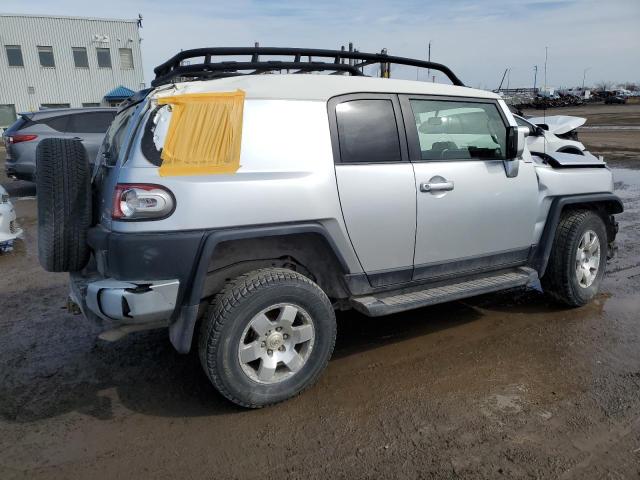 2008 TOYOTA FJ CRUISER 
