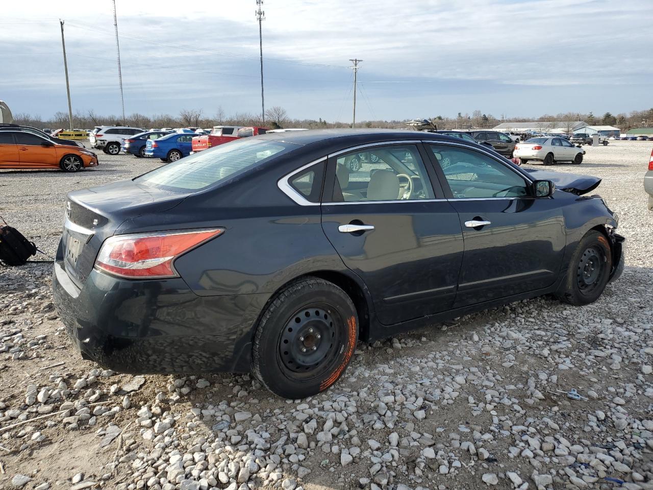 2015 Nissan Altima - Image 3