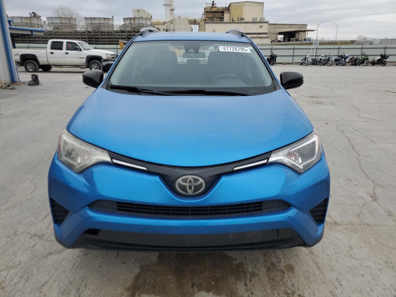 JTMZFREVXHJ715226 TOYOTA RAV4 2017