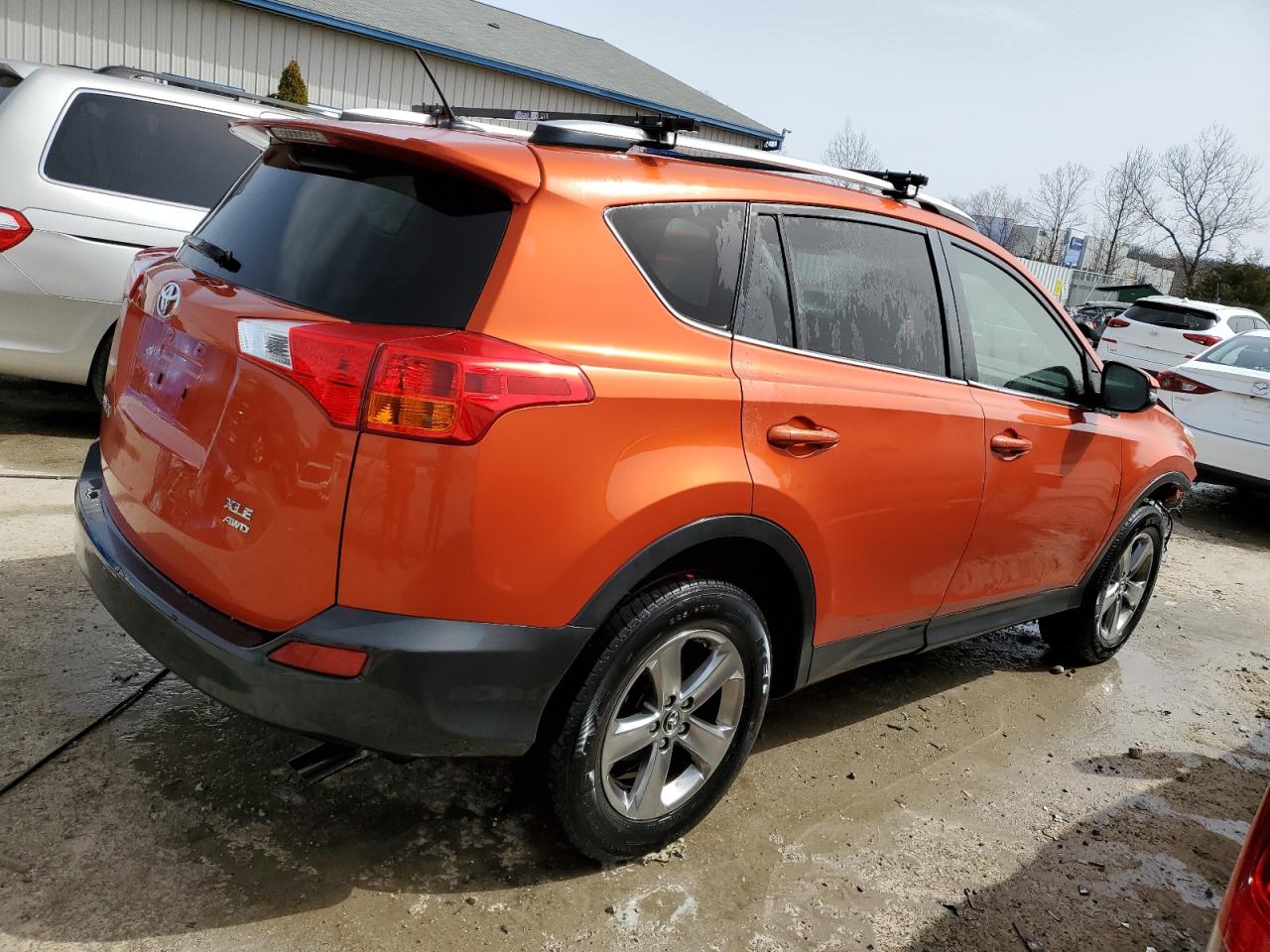 2015 Toyota RAV 4 - Image 3