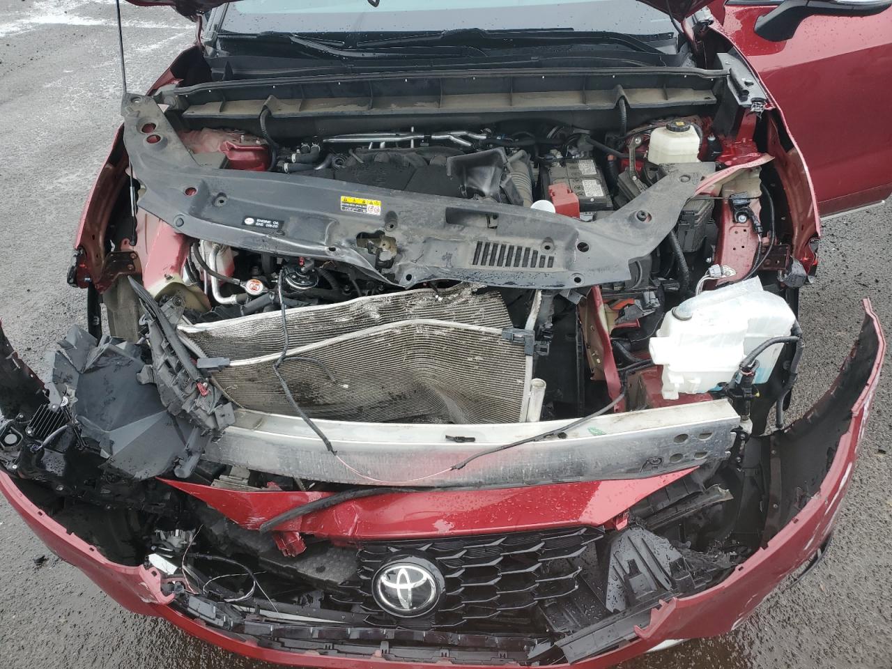 2021 Toyota Highlander - Image 12