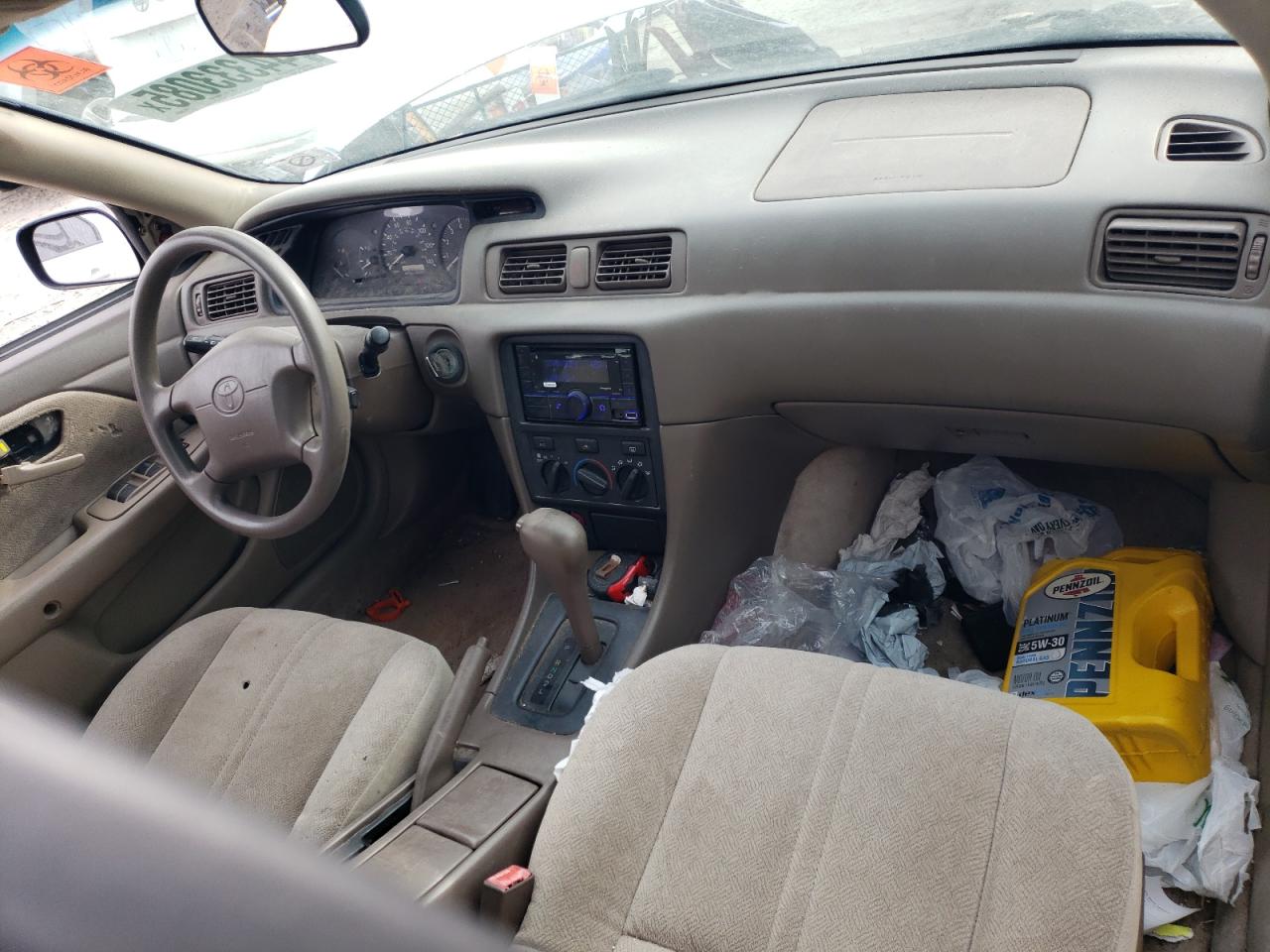 2001 Toyota Camry - Image 8