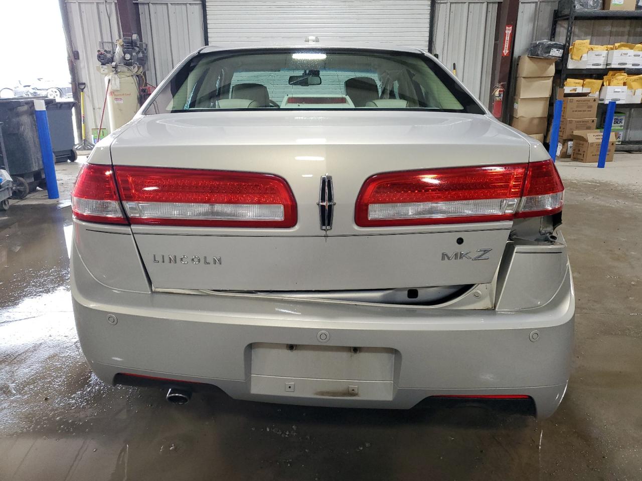 2010 Lincoln MKZ - Image 6