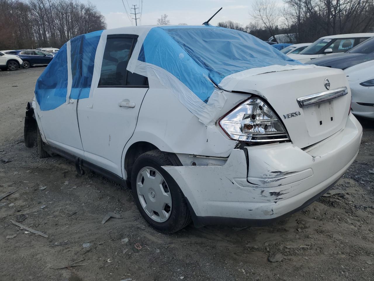 2009 Nissan Versa - Image 2