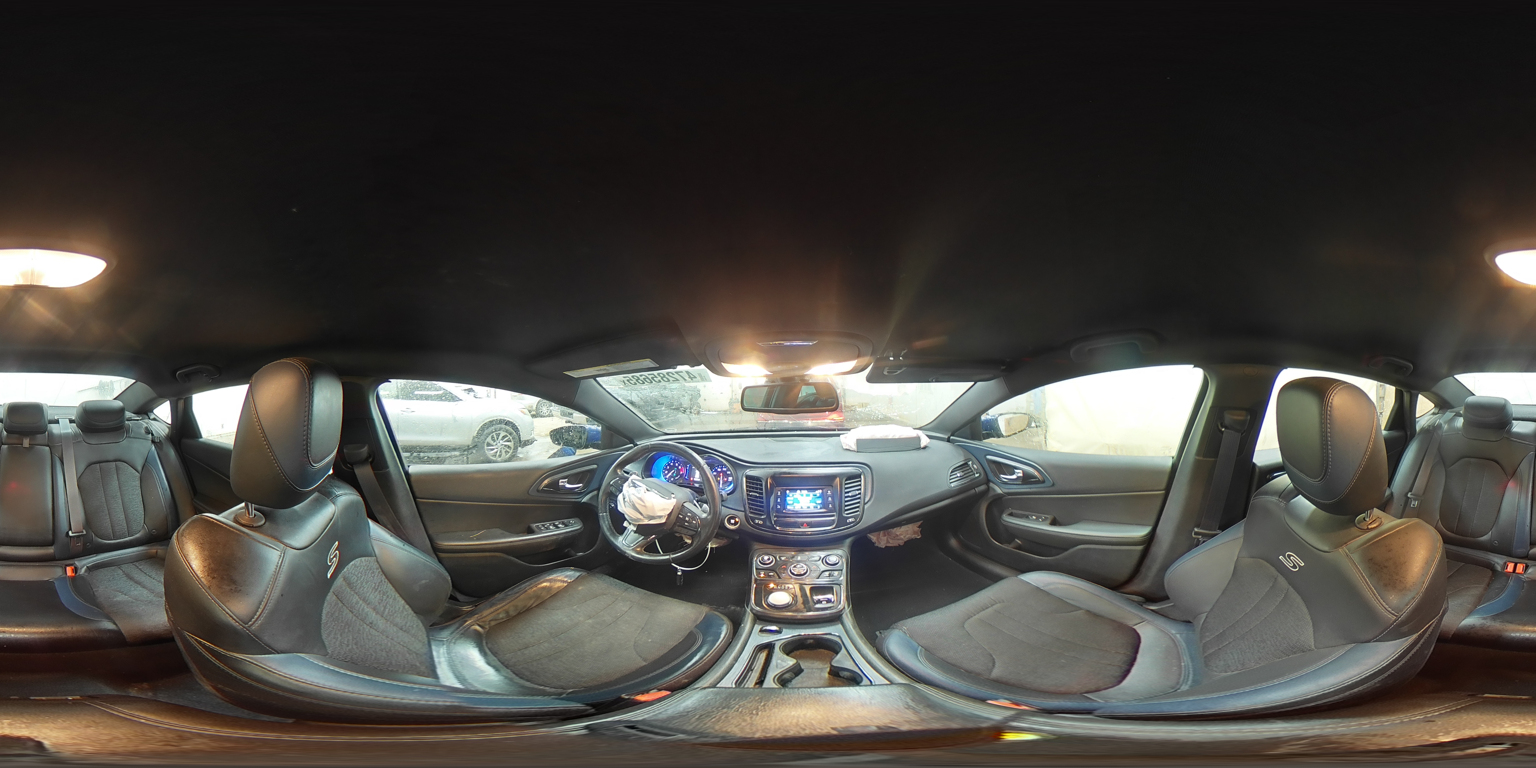 2015 Chrysler 200 - Image 14