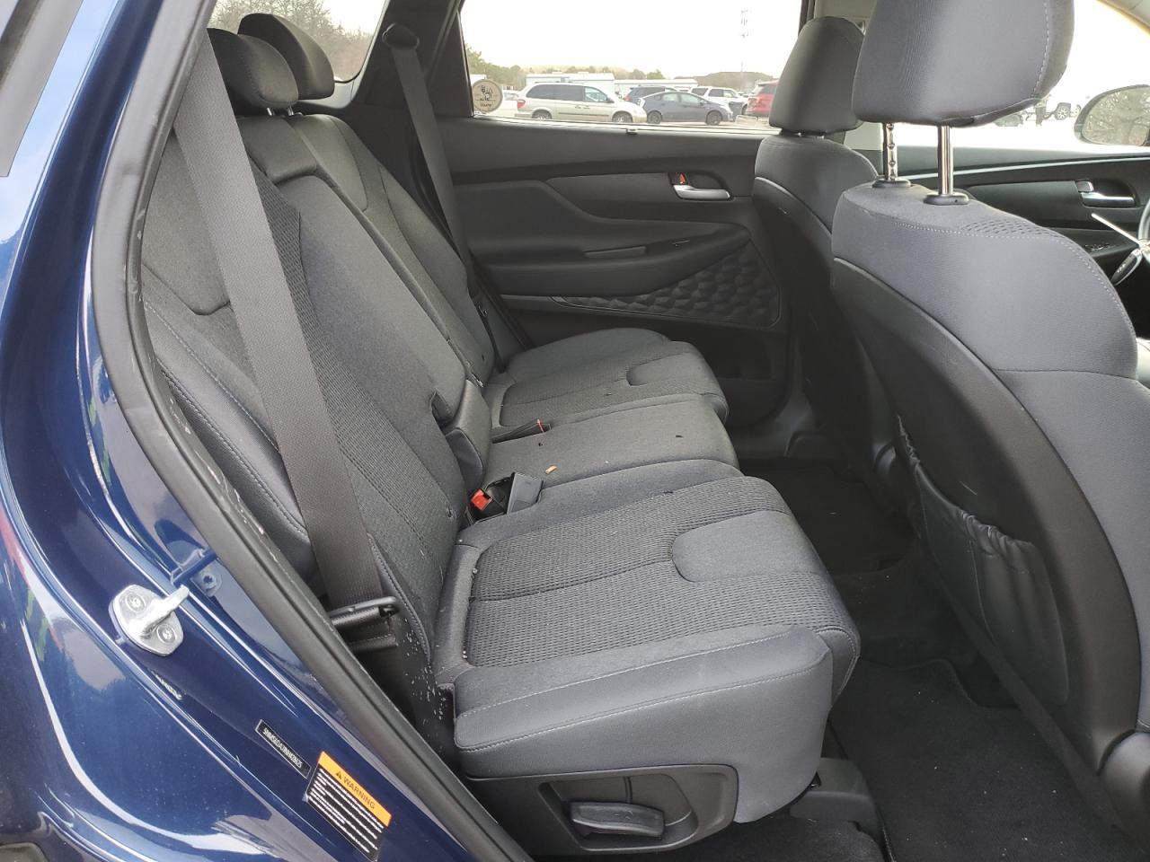 2022 Hyundai Santa Fe - Image 11