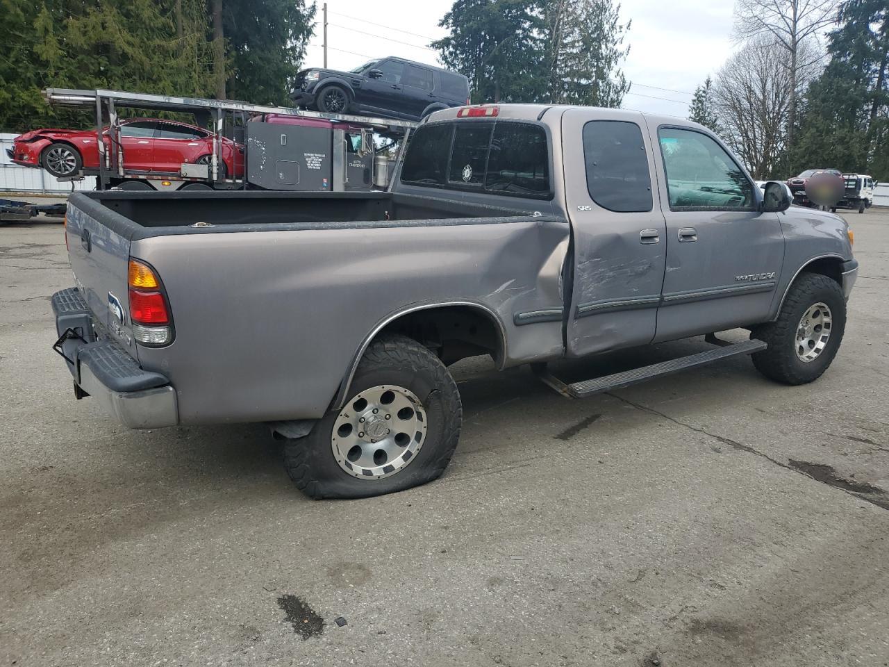 2002 Toyota Tundra - Image 3