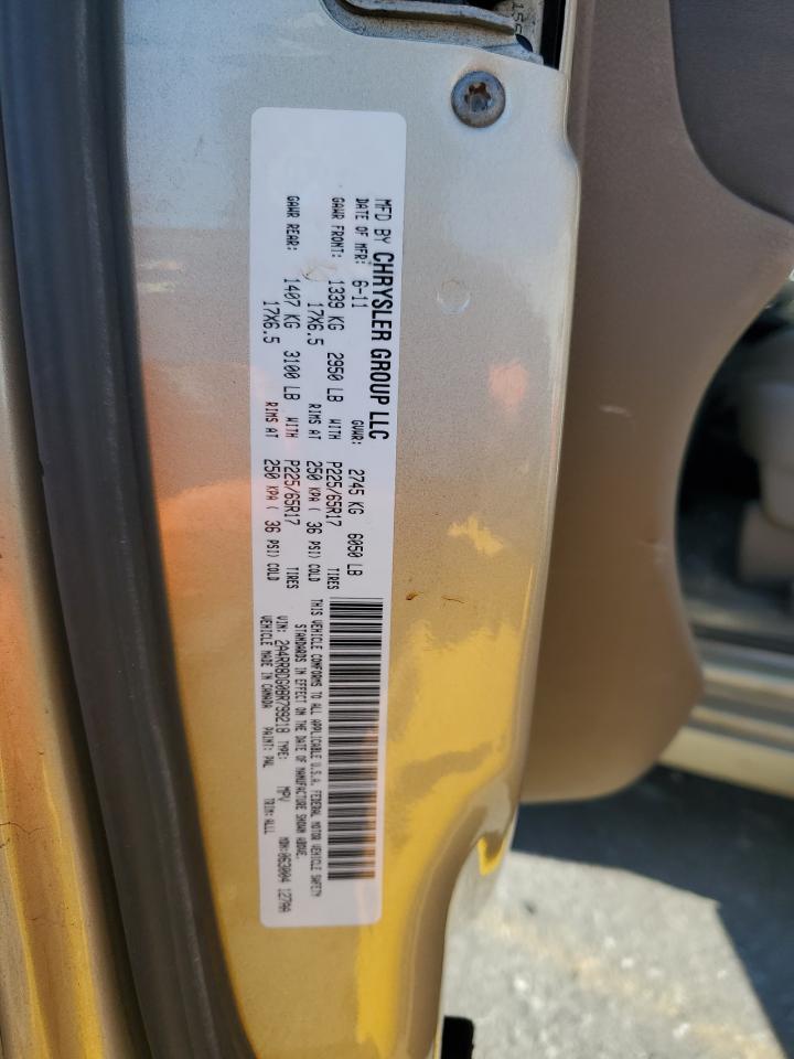 2011 Chrysler Town & Country - Image 13