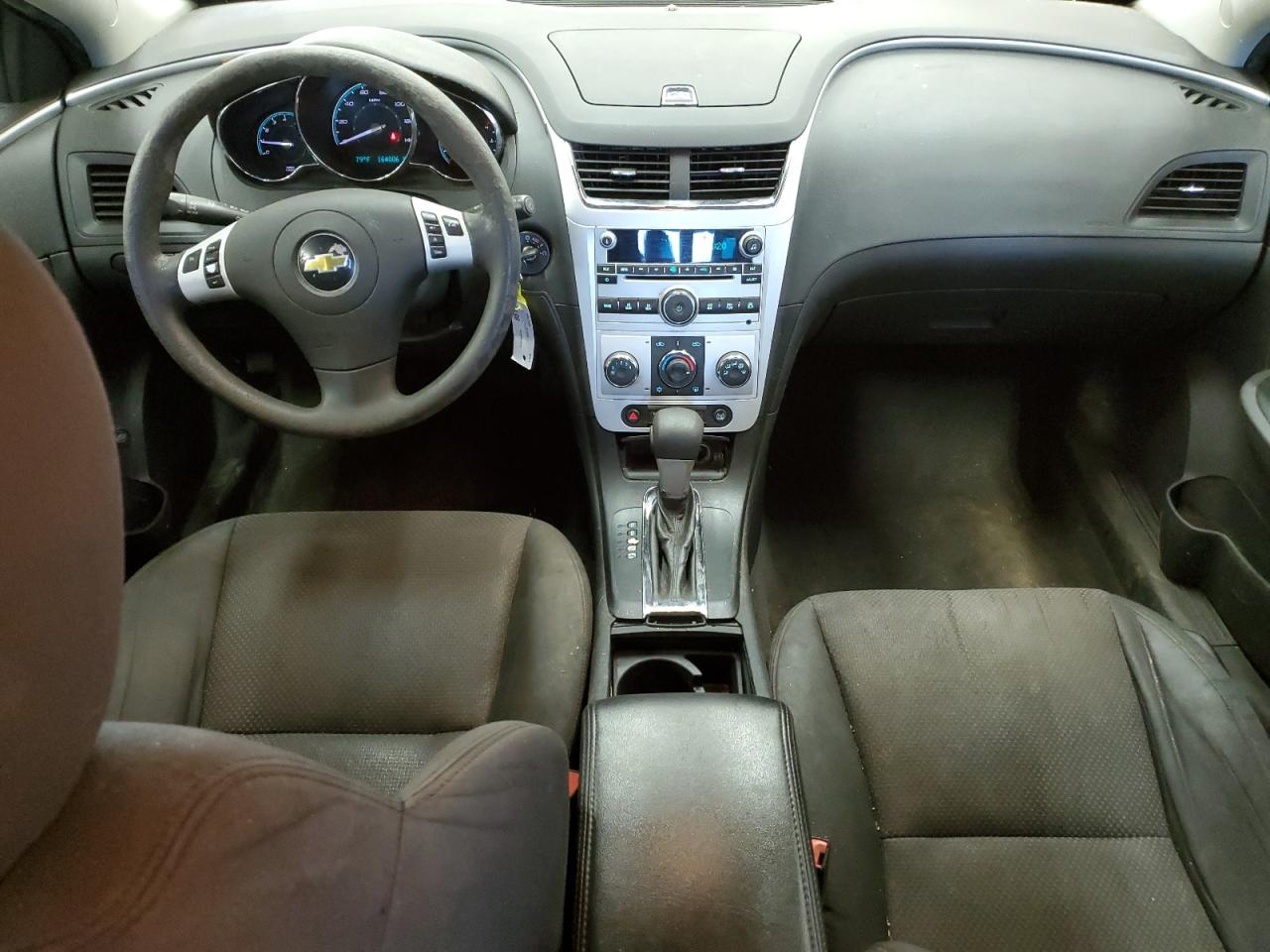 2011 Chevrolet Malibu - Image 8