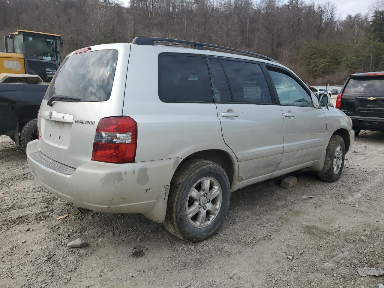 2004 Toyota Highlander - Image 3