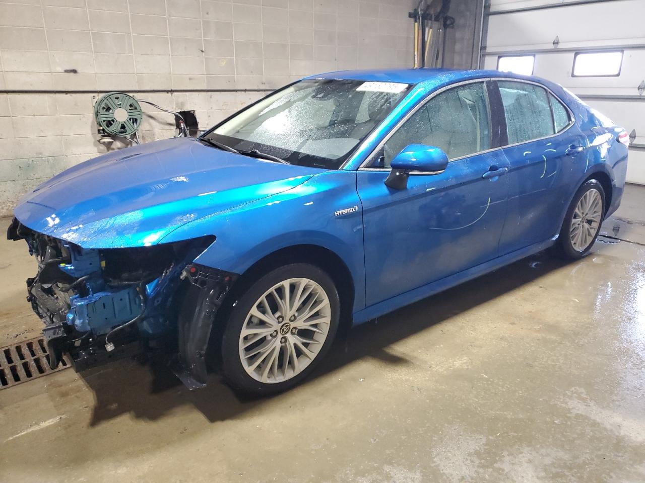 2020 Toyota Camry - Image 1