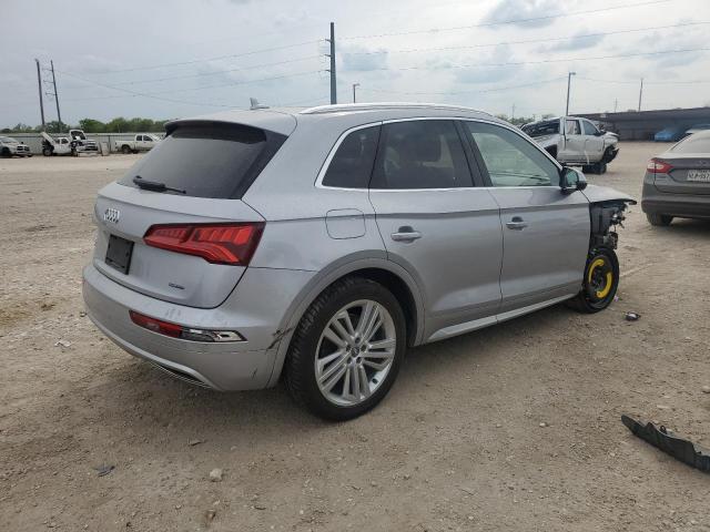  AUDI Q5 2019 Srebrny