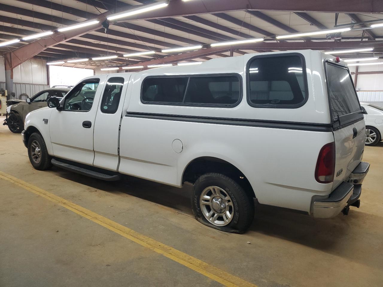 2001 Ford F-150 - Image 2