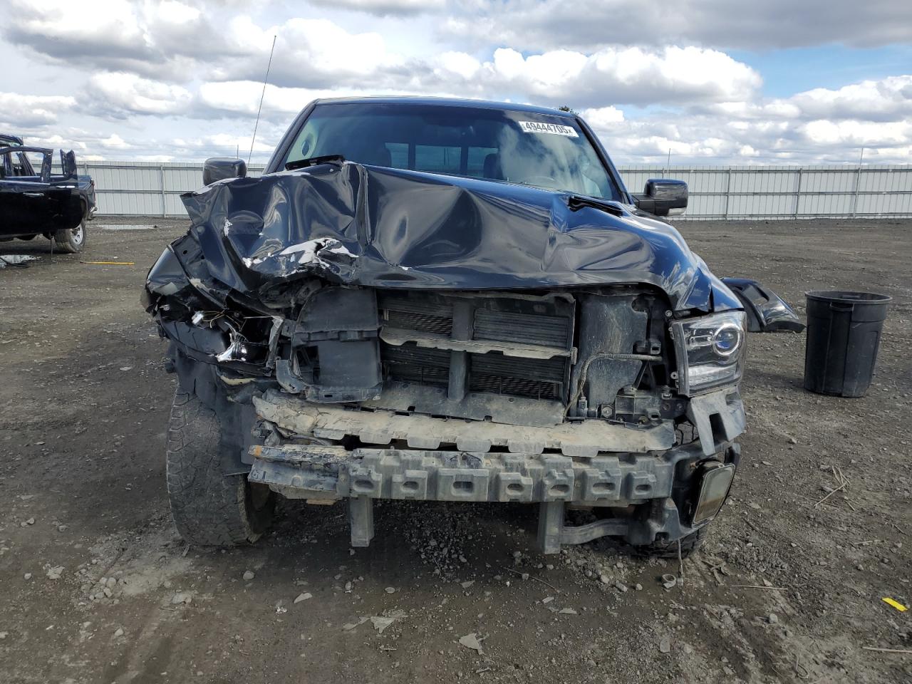 2015 RAM 1500 - Image 5