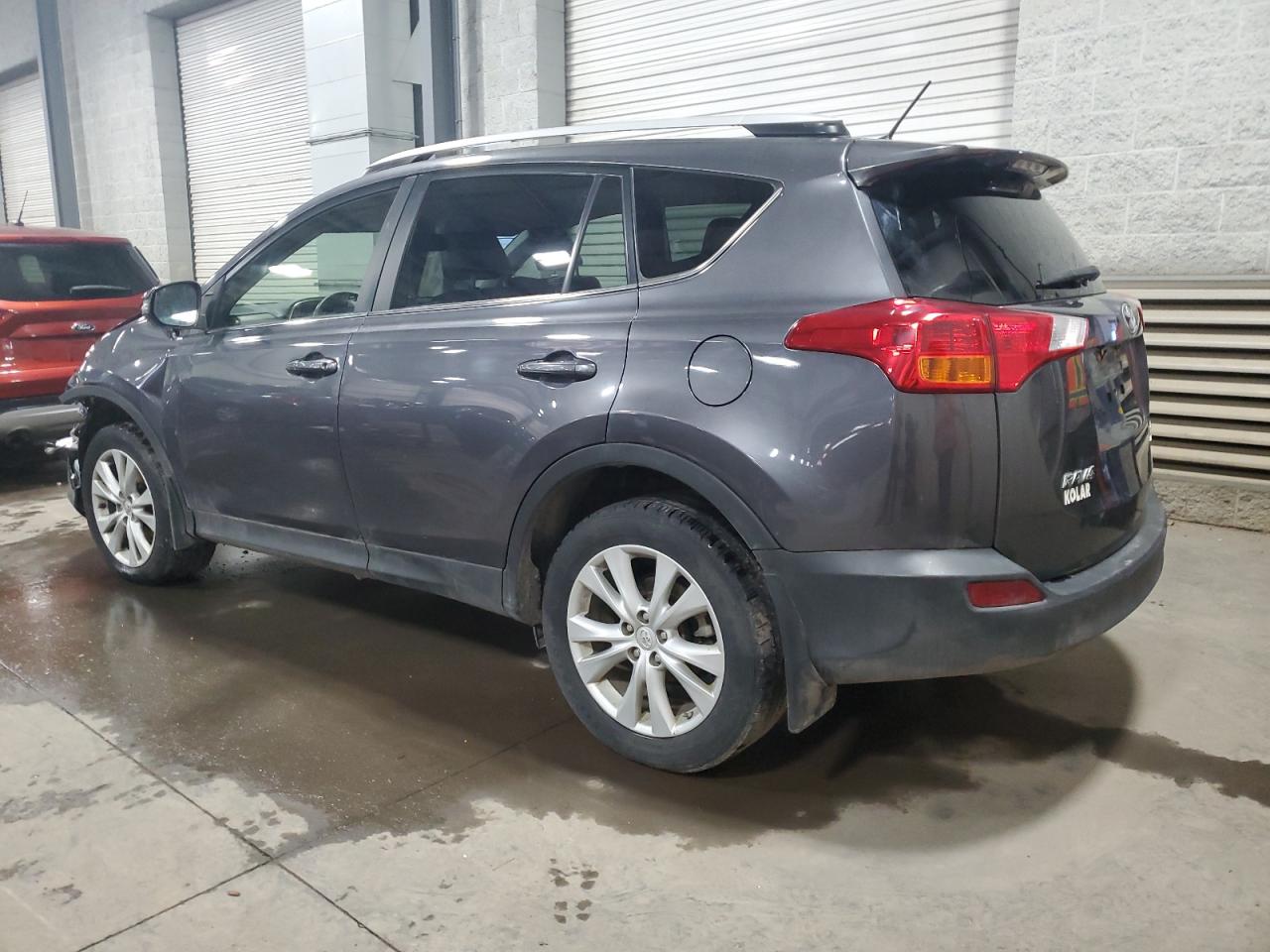 2014 Toyota RAV 4 - Image 2
