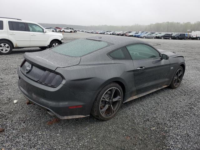 Coupet FORD MUSTANG 2017 Szary