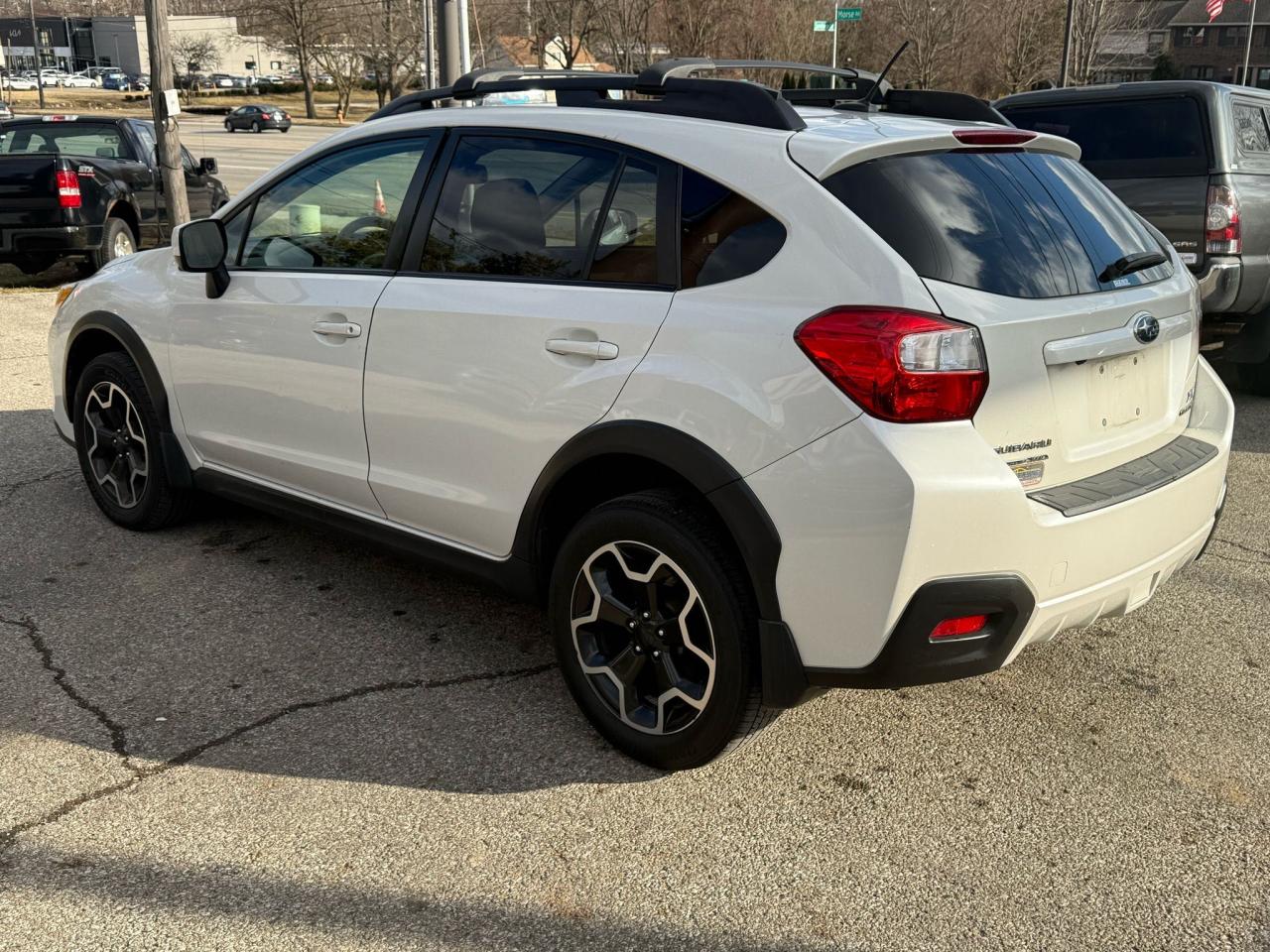 2014 Subaru XV - Image 3