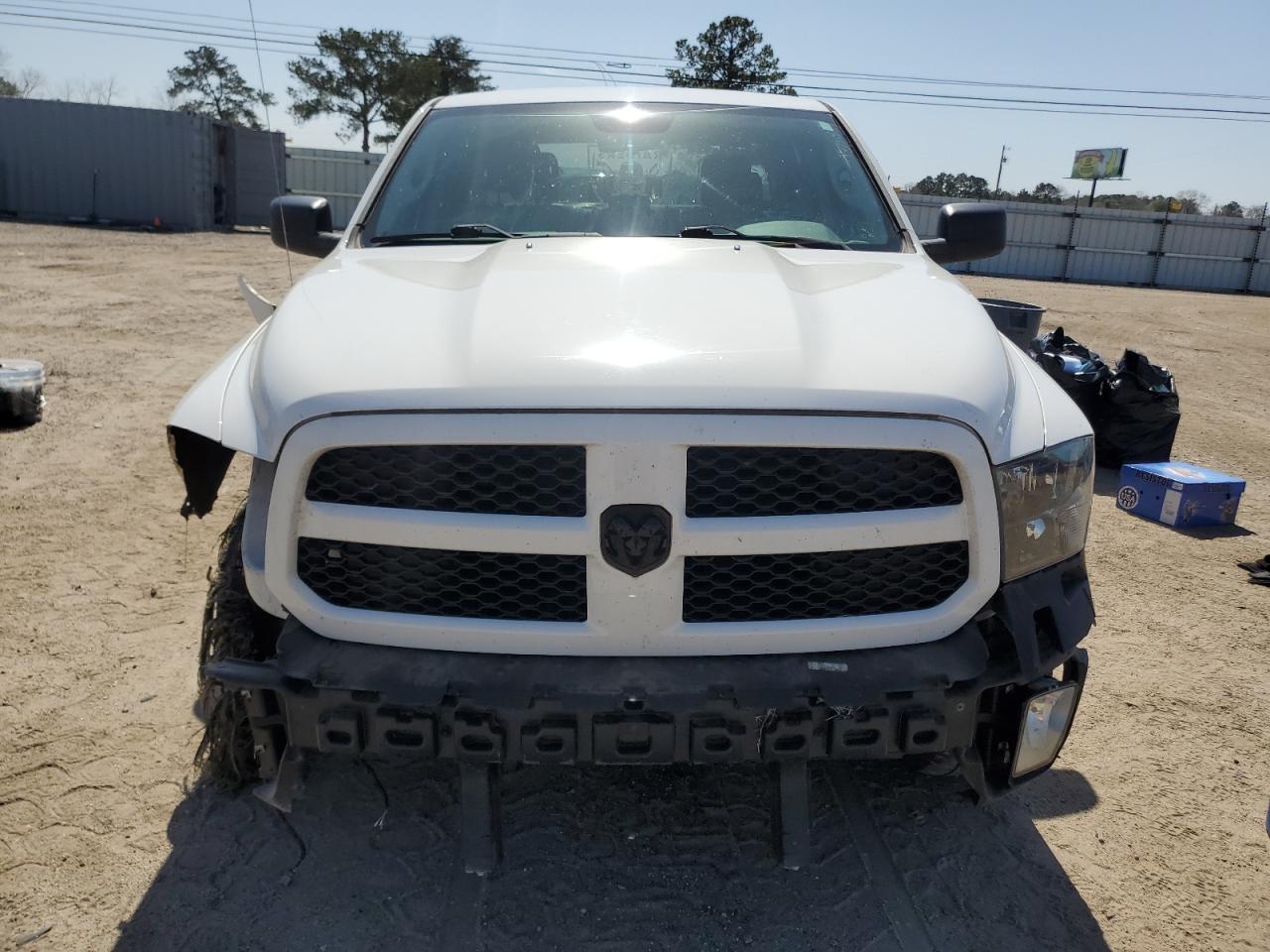 2017 RAM 1500 - Image 5