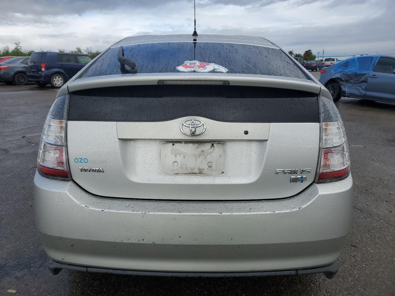 2004 Toyota Prius - Image 6
