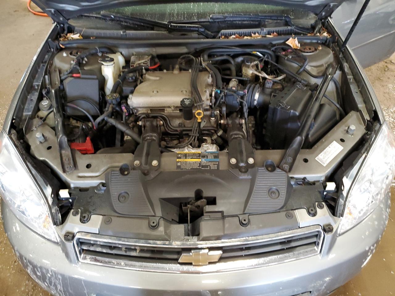 2007 Chevrolet Impala - Image 11
