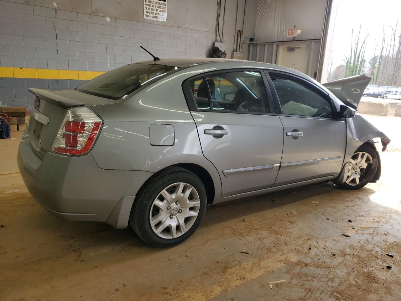 2012 Nissan Sentra - Image 3