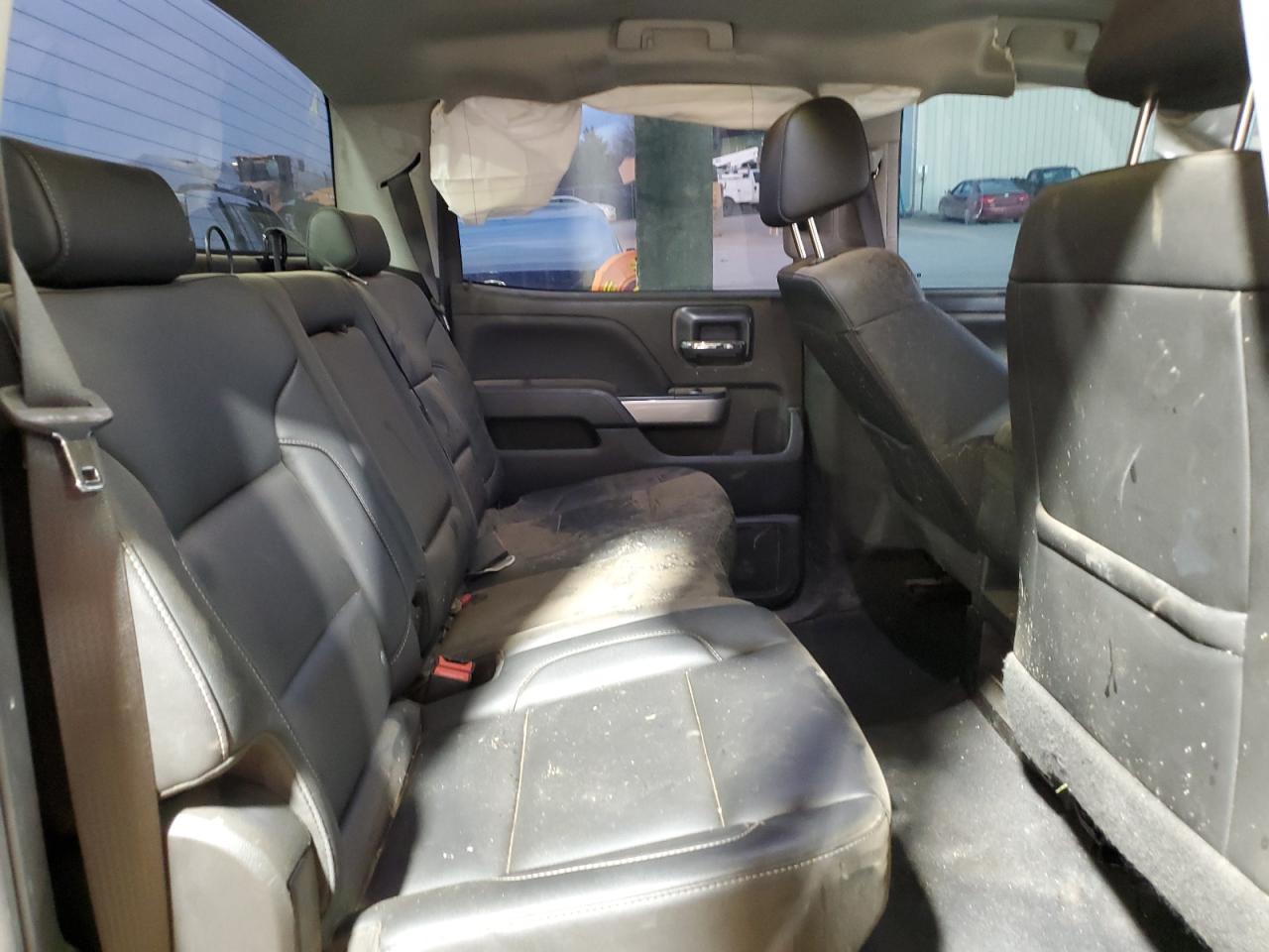 2018 Chevrolet Silverado - Image 10