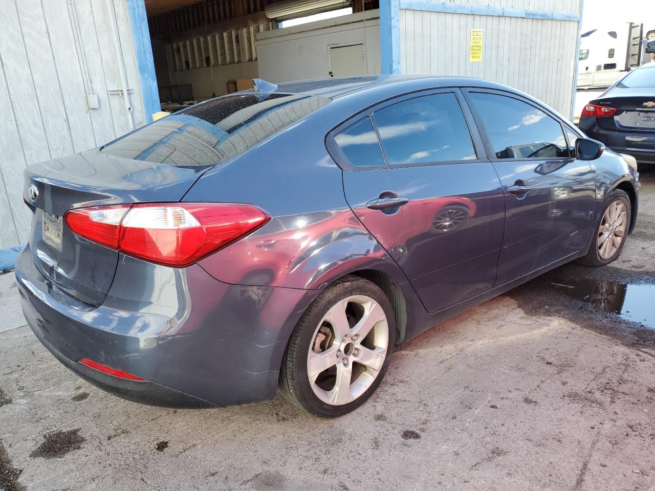 2016 Kia Forte - Image 3