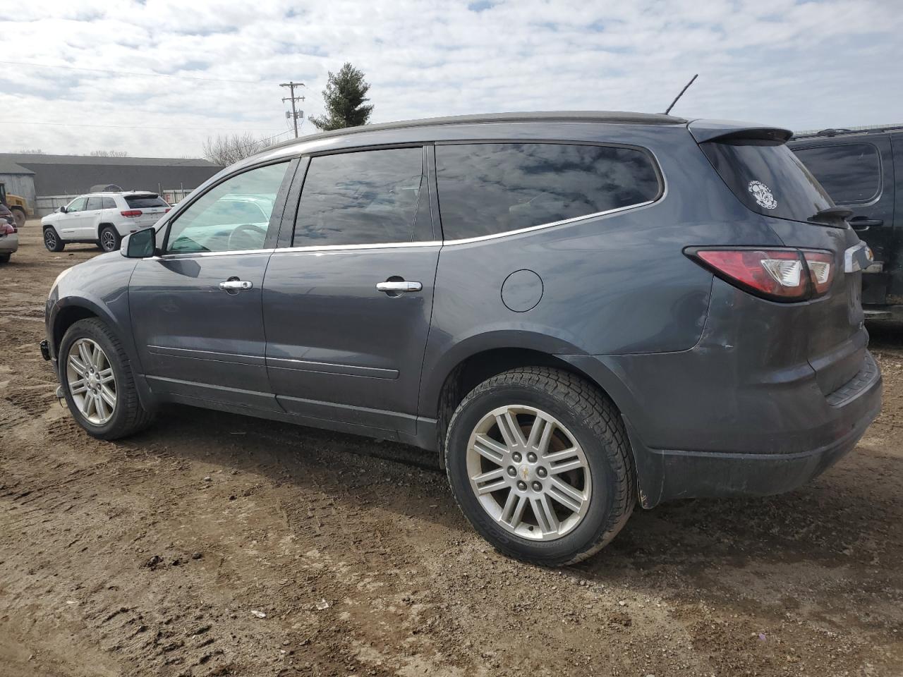 2014 Chevrolet Traverse - Image 2