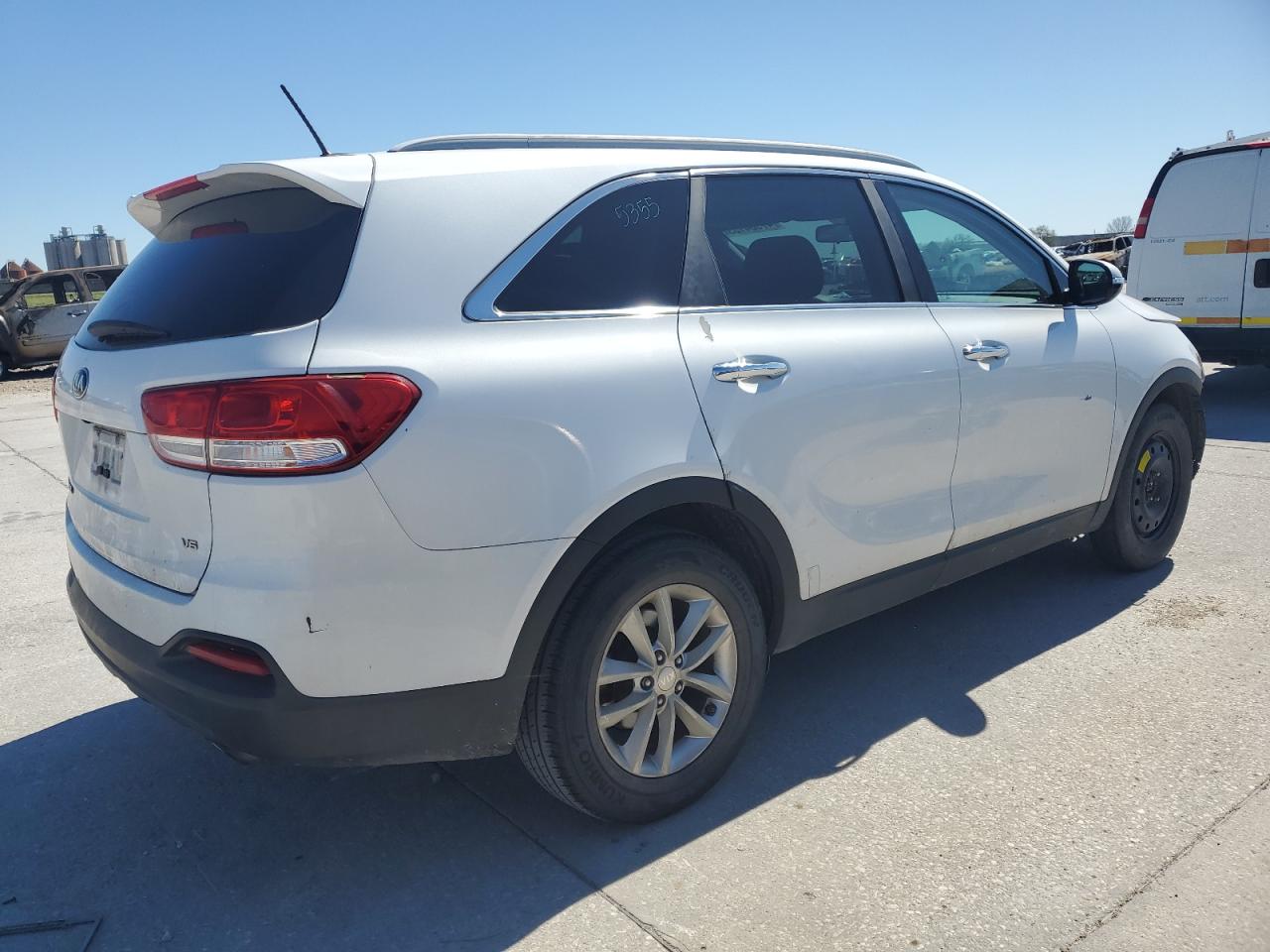 2016 Kia Sorento - Image 3