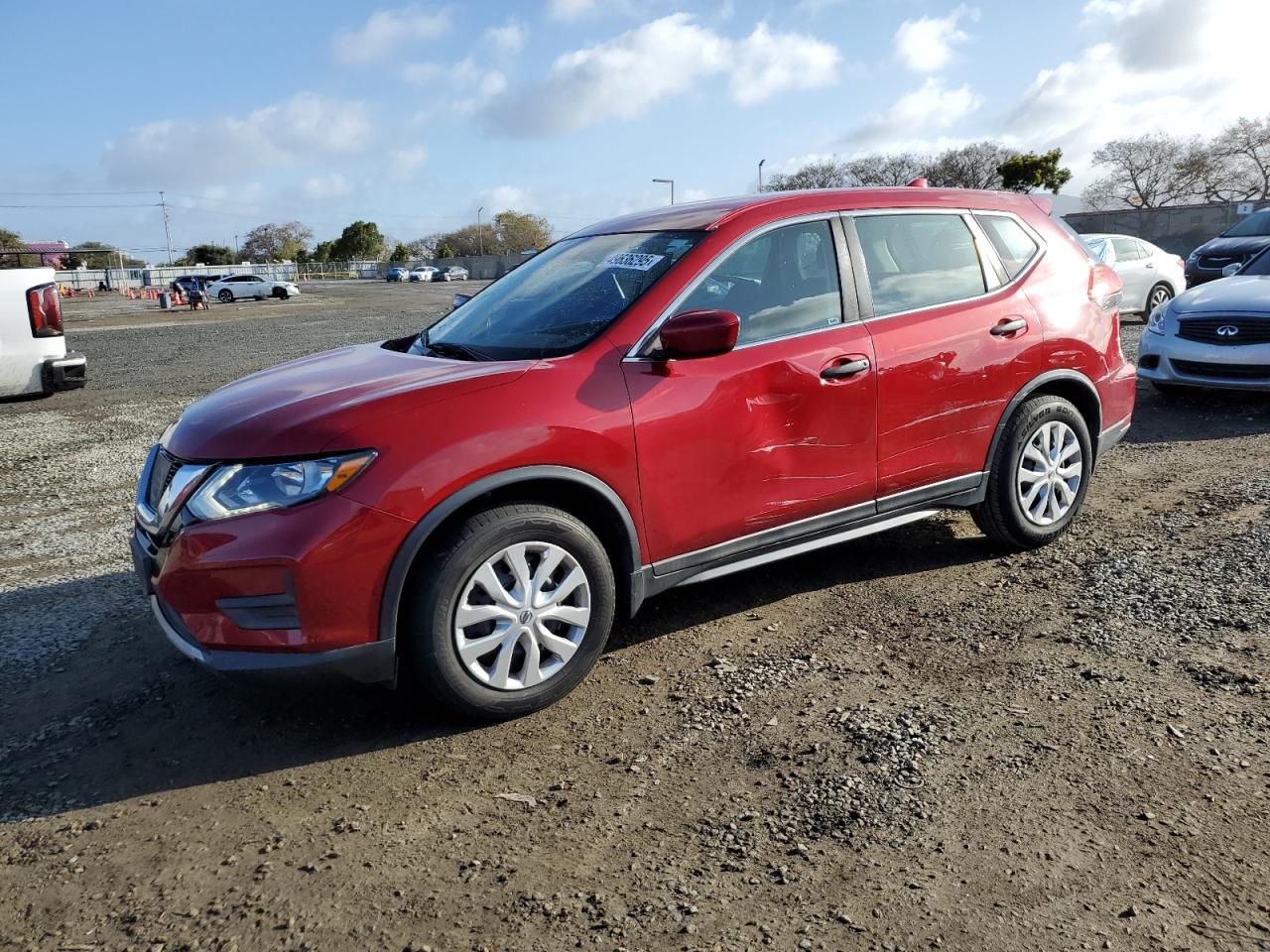 5N1AT2MT8HC840268 NISSAN ROGUE 2017