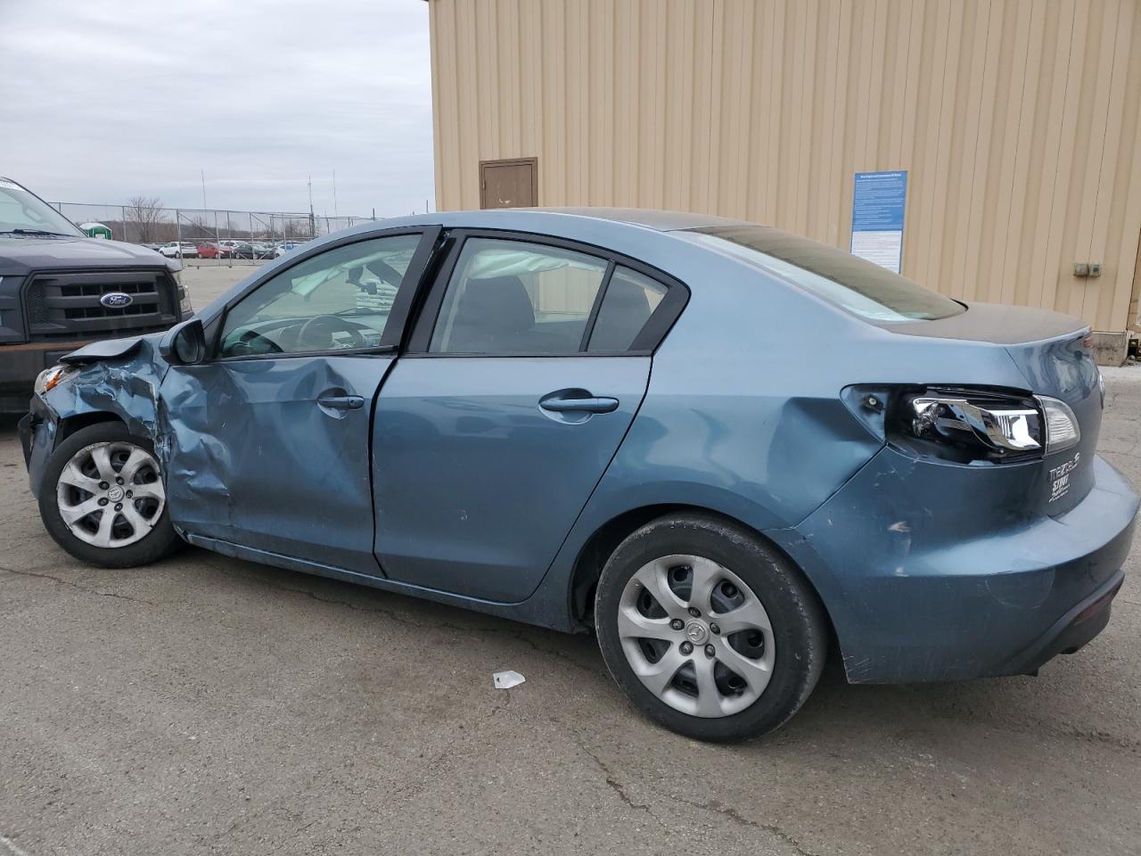 MAZDA 3 2010 VIN JM1BL1SF3A1257494 фото 2