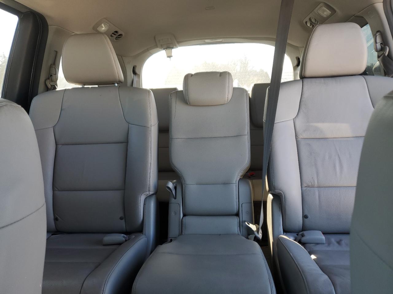 2012 Honda Odyssey - Image 10