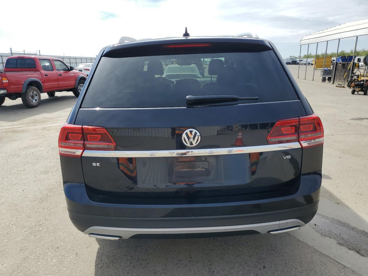 2018 Volkswagen Atlas - Image 6