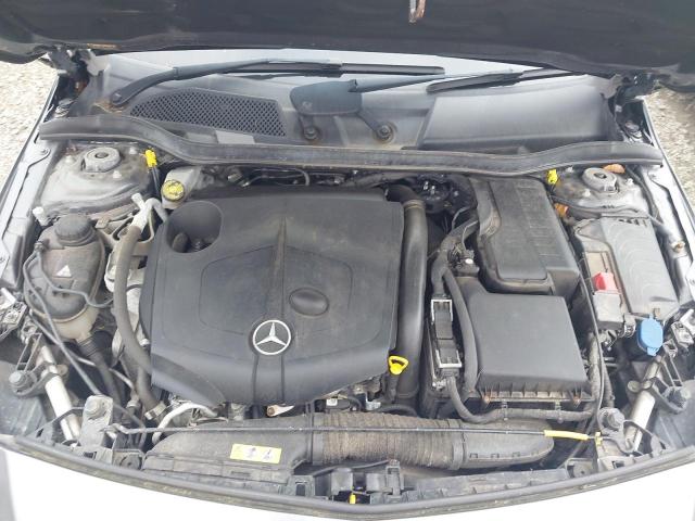 2016 MERCEDES BENZ A 200 D AM