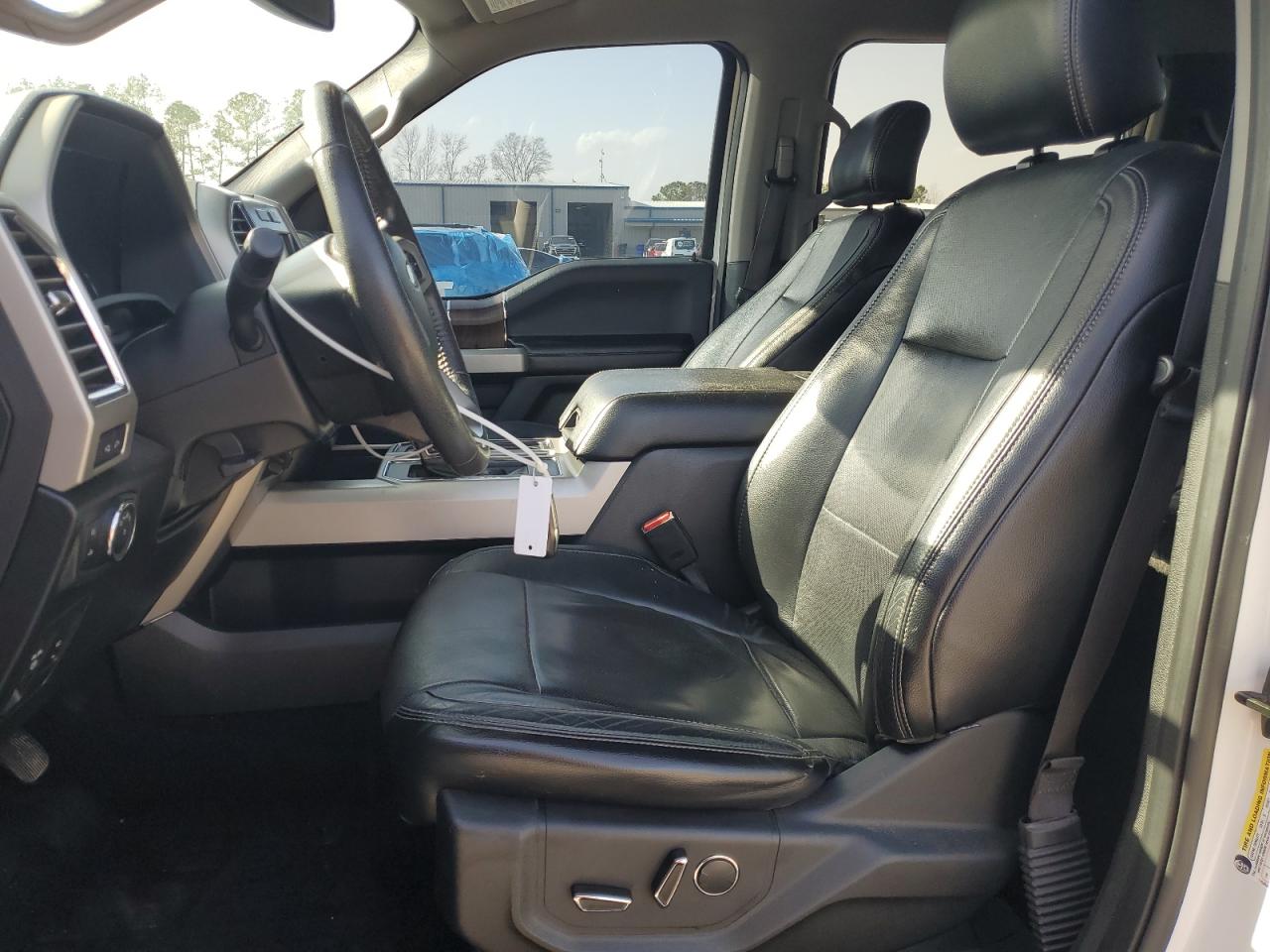 2015 Ford F-150 - Image 7