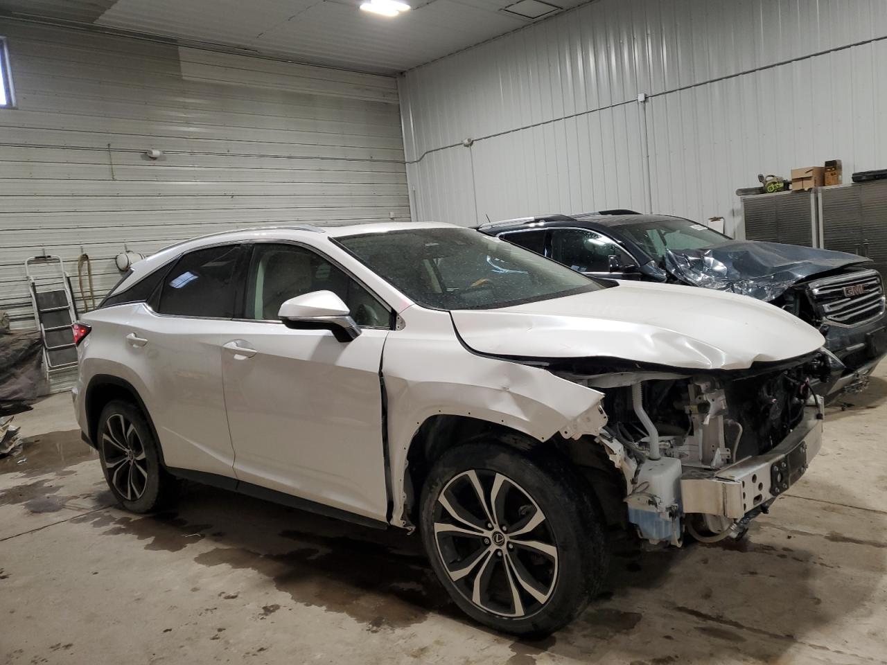 2021 Lexus RX - Image 4