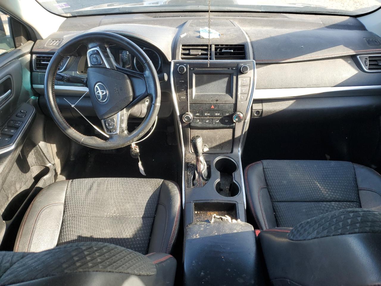 2015 Toyota Camry - Image 8