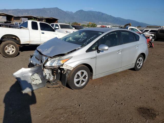  TOYOTA PRIUS 2015 Серебристый