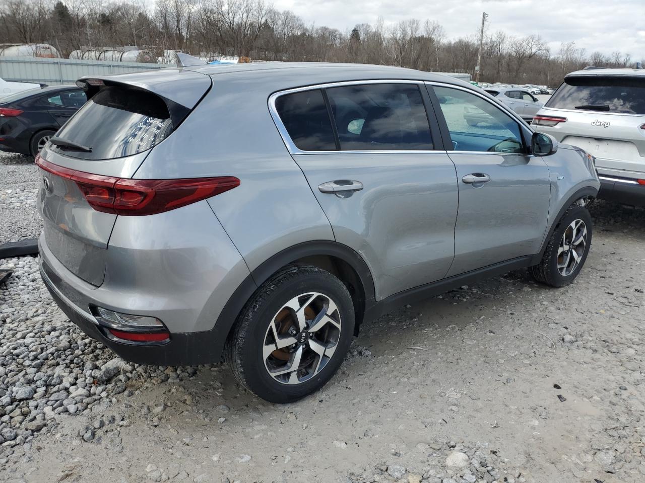 2022 Kia Sportage - Image 3